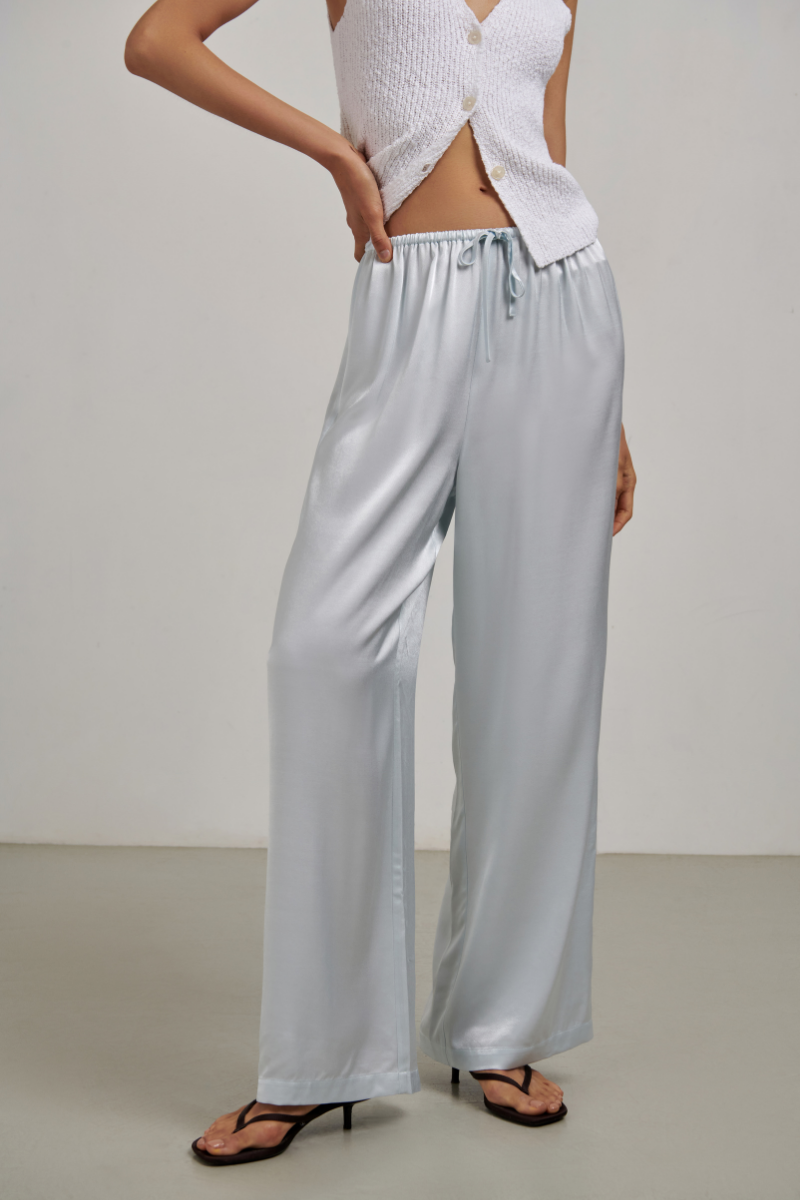 Evie Straight Leg Drawstring Pant