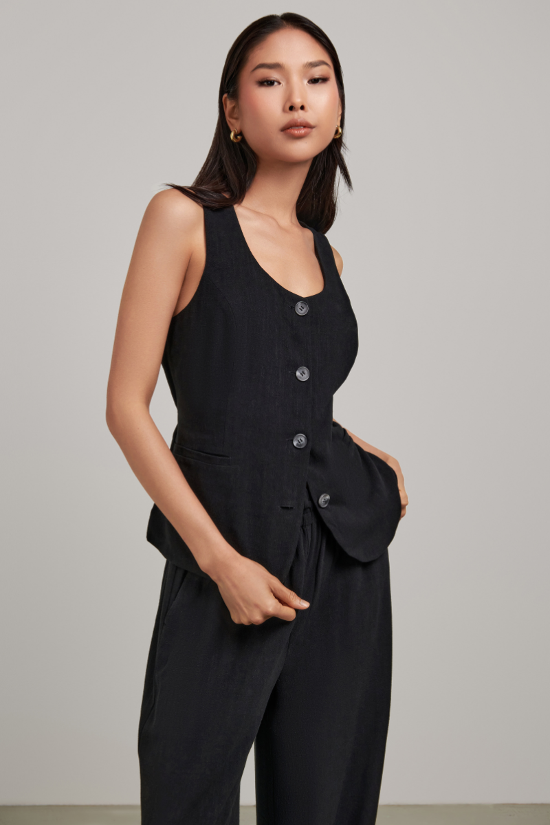 Madi Scoop Button Vest - Black