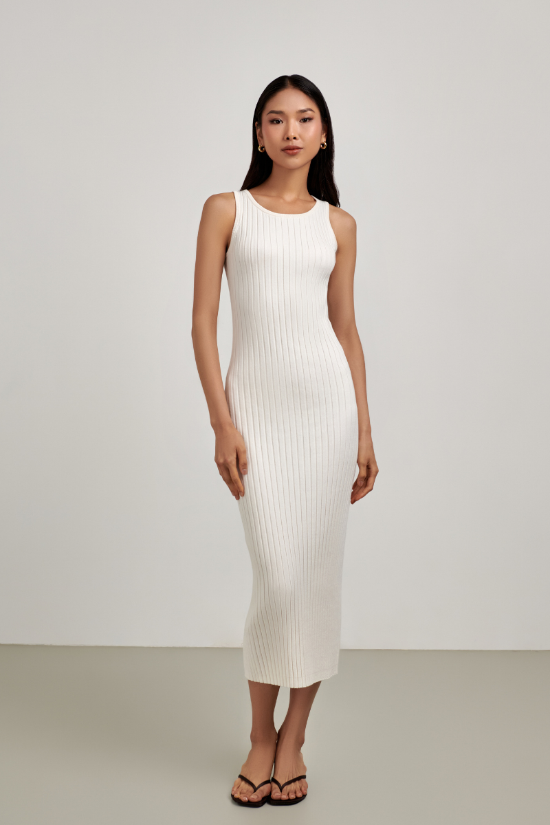 Clara High Boat Neck Maxi - White