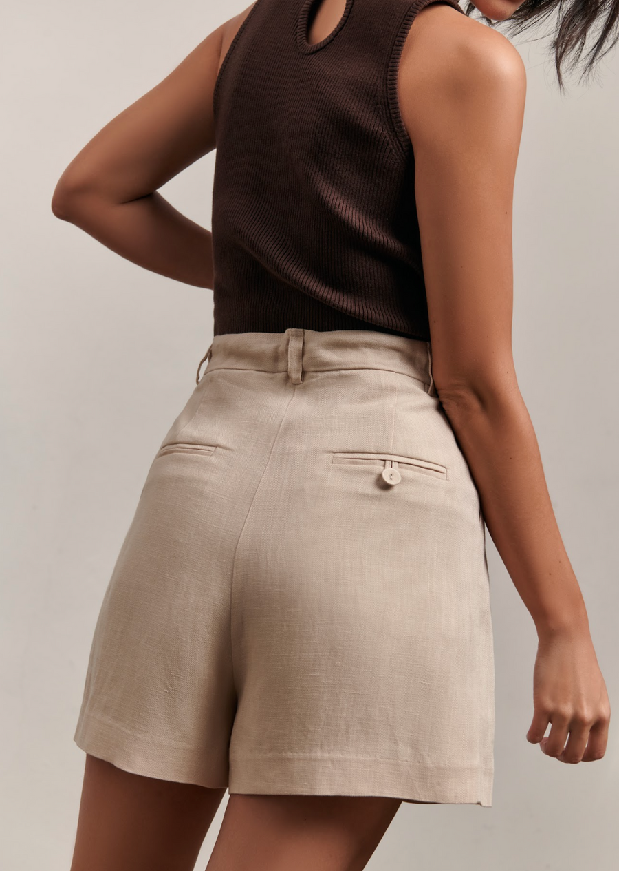 The Freya Linen Short - Beige