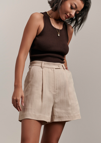 The Freya Linen Short - Beige