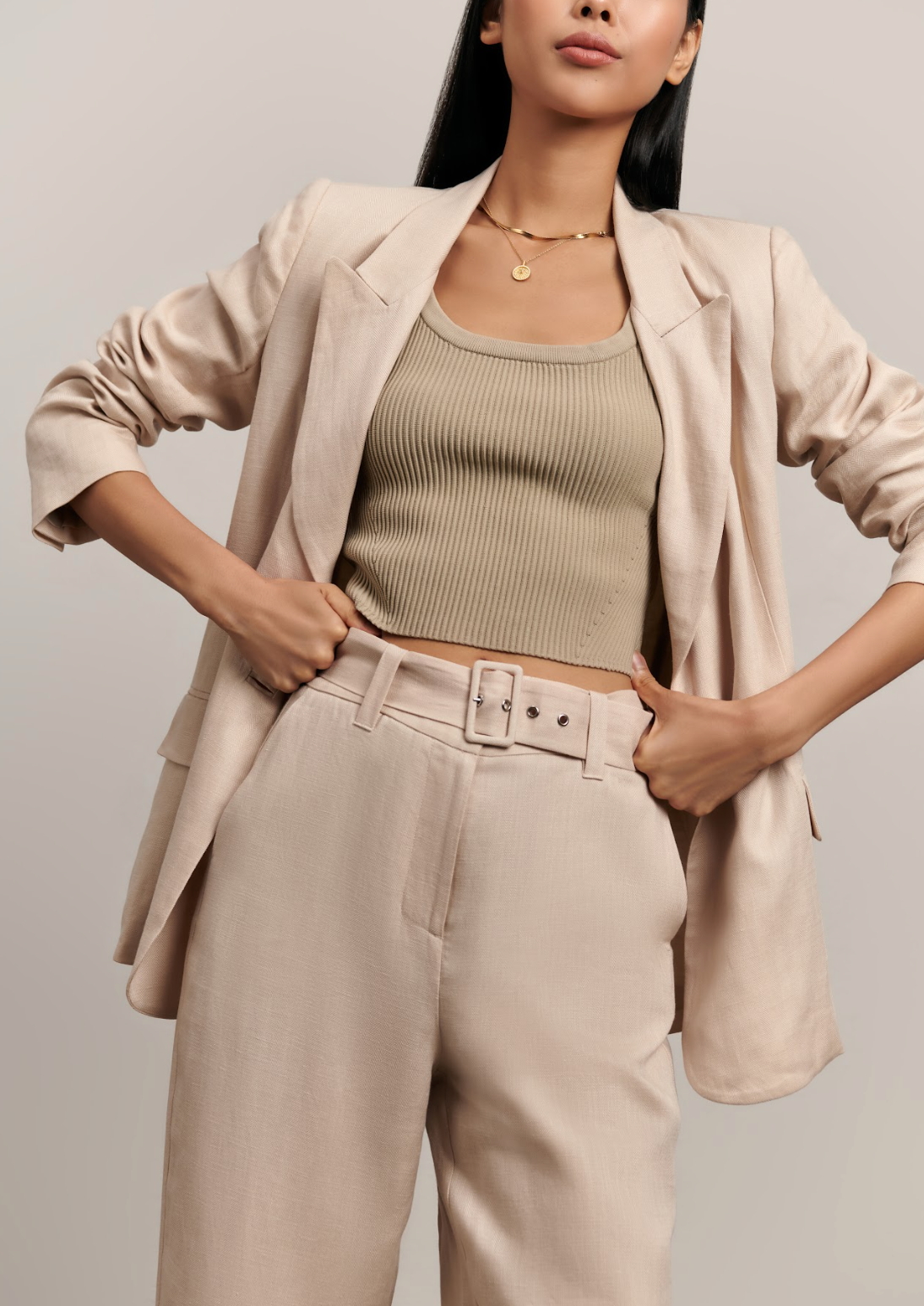 The Erin Linen Blazer - Beige