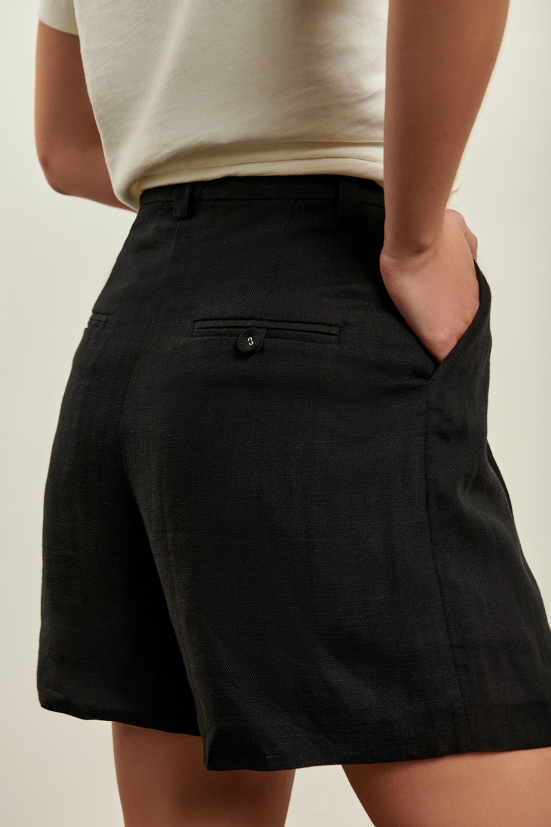 Freya Linen Short