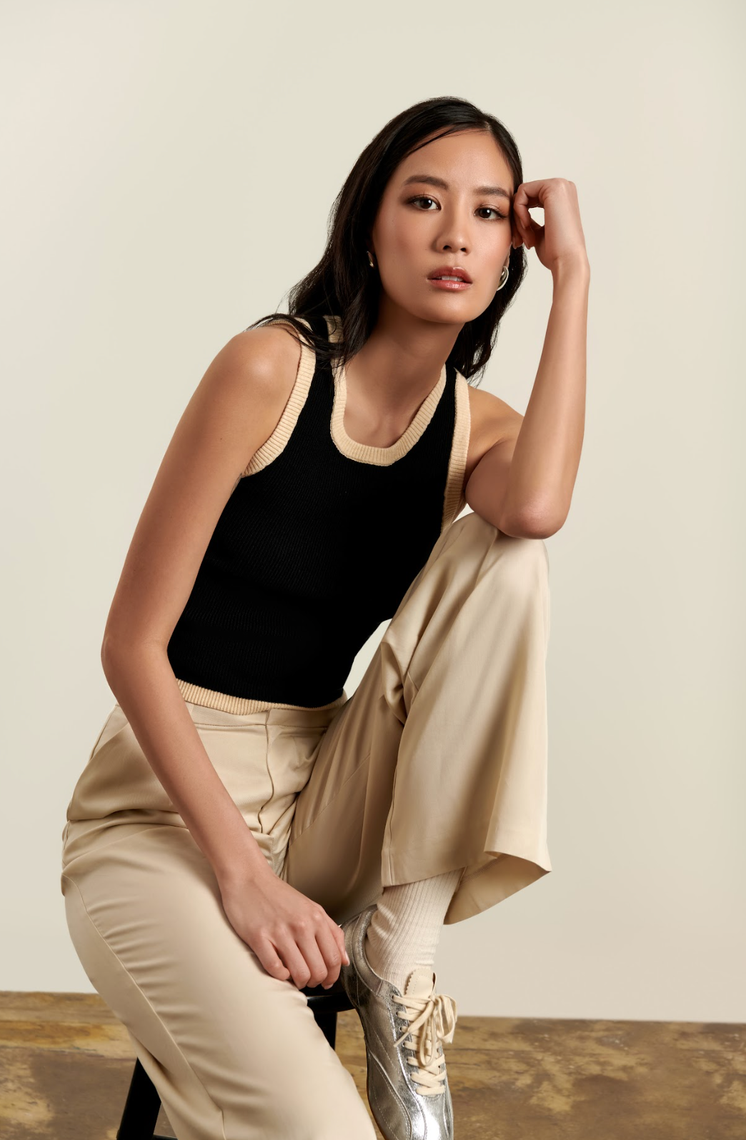 Izzy Contrast Tank Top - Black & Oatmeal